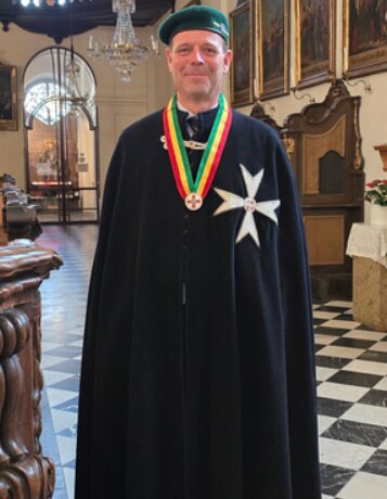 Bannerbegleitung durch Frauen